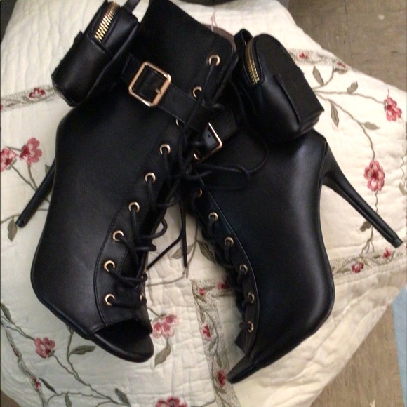 🌹Very Sexy🌹Open Toe Heels -Size 5 1/2 - Picture 7 of 7